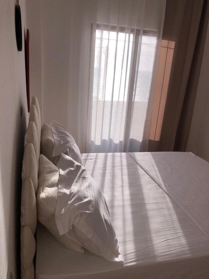 Kenza Apartments Sarandë Habitación foto
