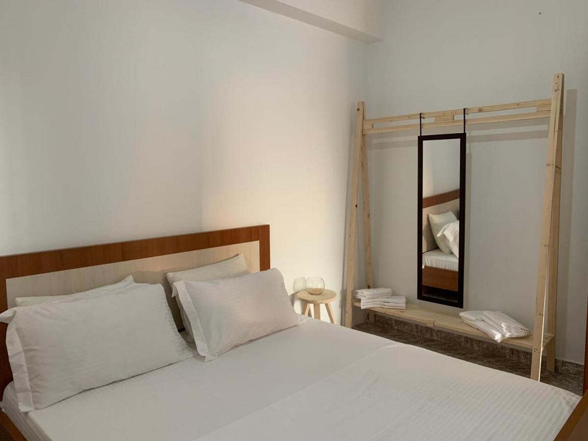 Kenza Apartments Sarandë Habitación foto