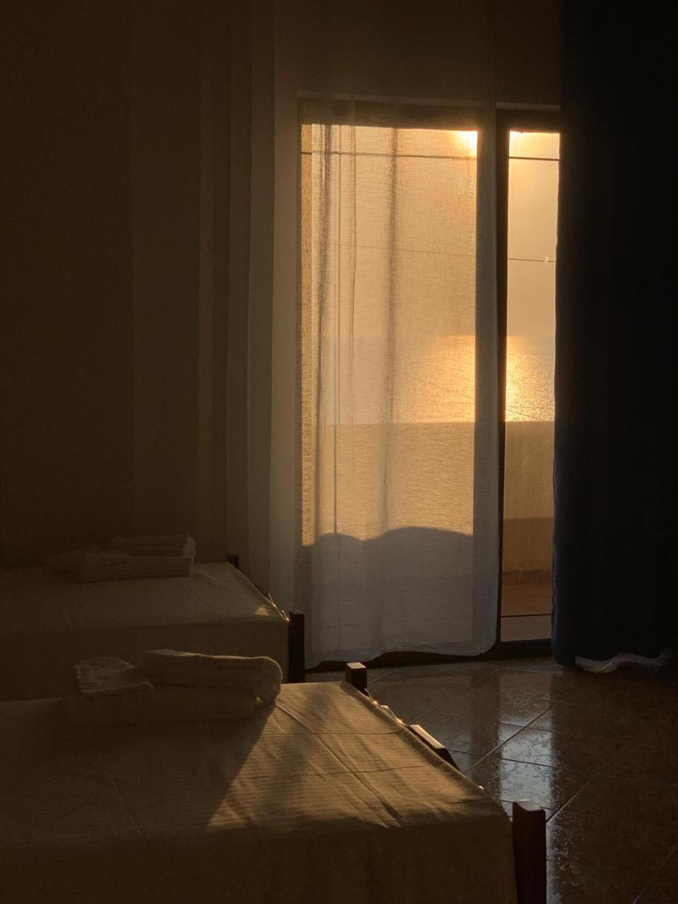 Kenza Apartments Sarandë Habitación foto